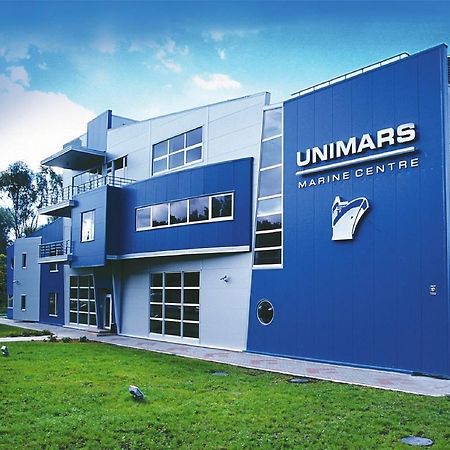 Riga Unimars Hotel מראה חיצוני תמונה