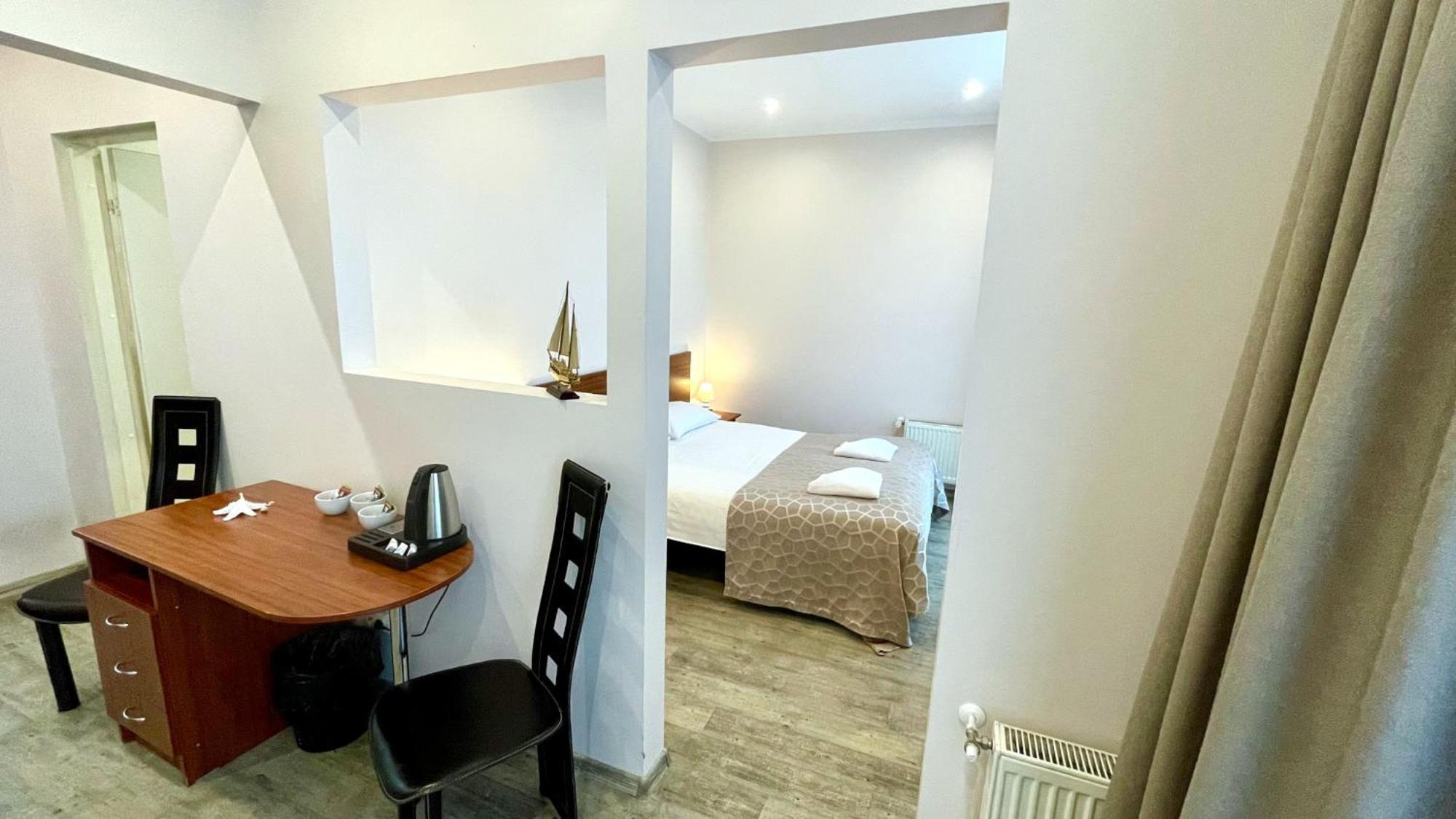 Riga Unimars Hotel מראה חיצוני תמונה