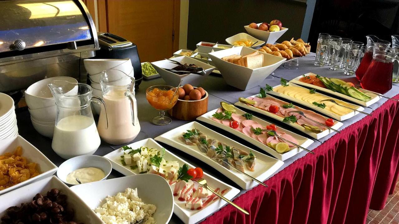 Riga Unimars Hotel מראה חיצוני תמונה