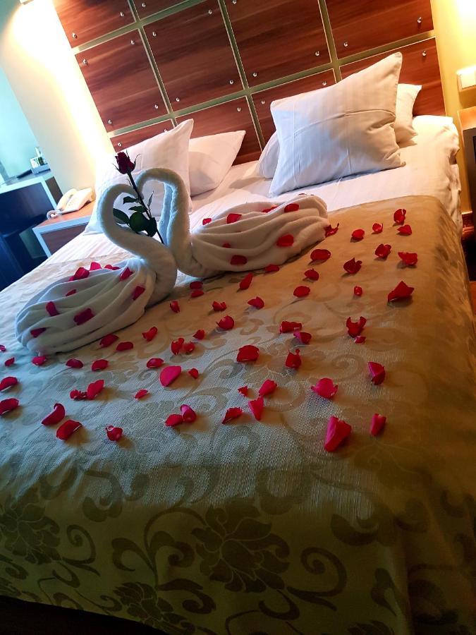 Riga Unimars Hotel מראה חיצוני תמונה